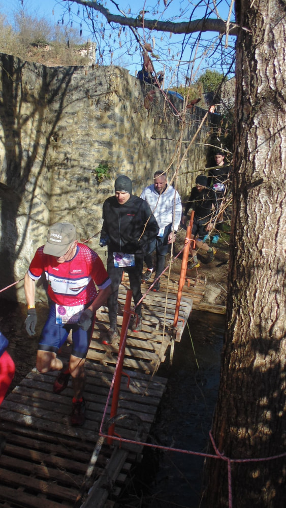 Les pieds dans l'Buru